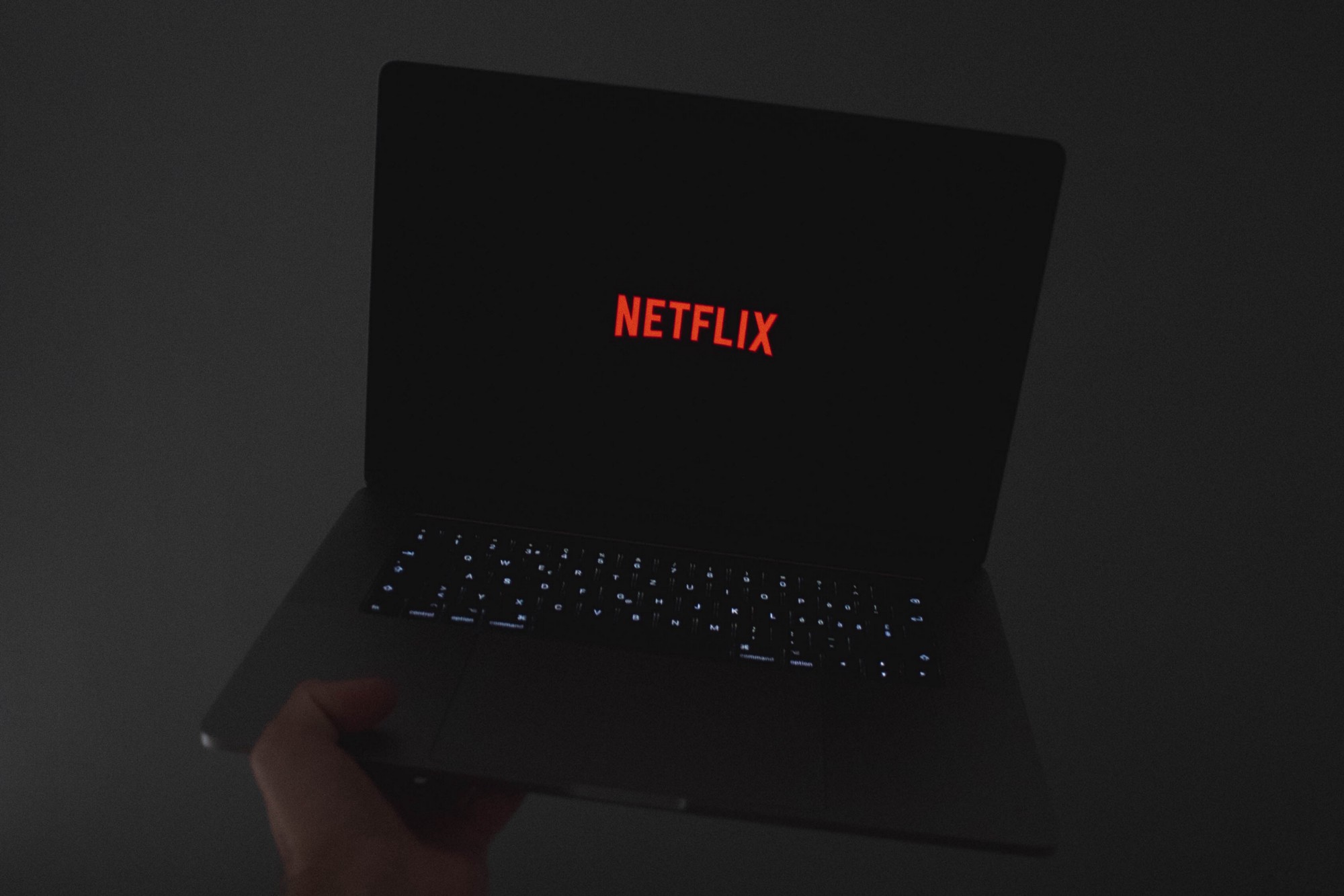 Что стало с Netflix спустя три года после запуска в России - Ремонт  телефонов, планшетов и ноутбуков в СПб