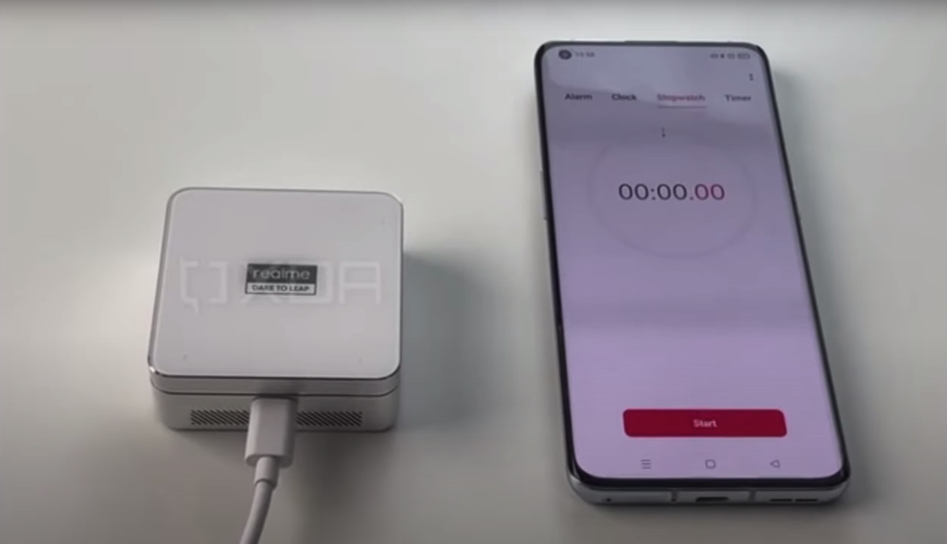 Realme MagDart показали на видео. Китайский аналог MagSafe заряжает  смартфоны очень быстро - Ремонт телефонов, планшетов и ноутбуков в СПб